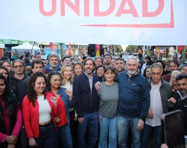 FIT: Del Caño y Del Pla cerraron su campaña bonaerense en San Justo